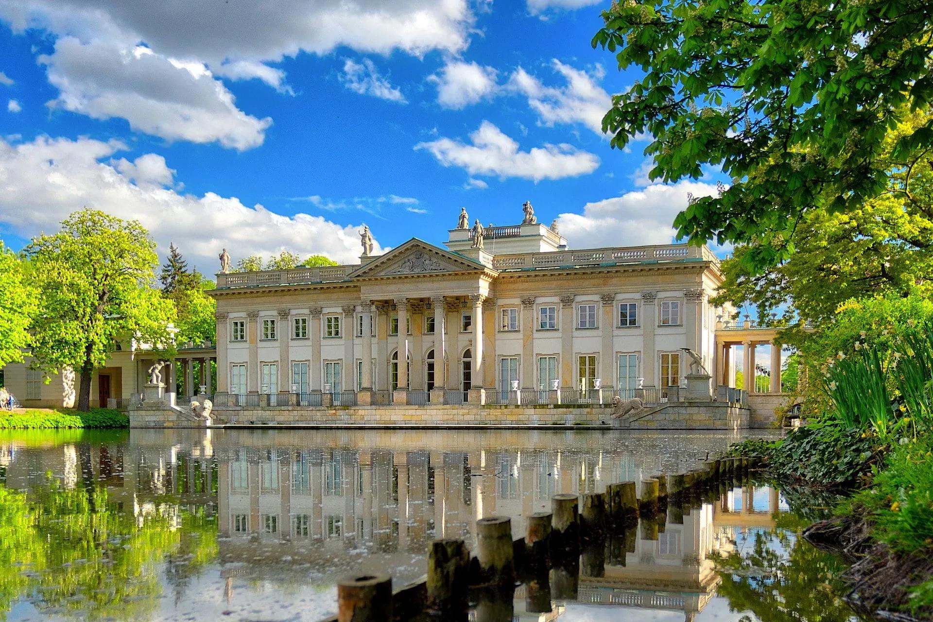 Warszawa – Wilanów, Łazienki, Stare Miasto i Muzeum Iluzji- 2 dni