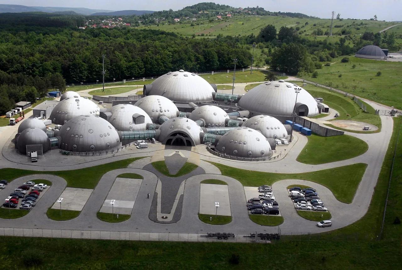 Alvernia Planet – Wycieczka Edukacyjna dla Szkół | Film, Nauka i Nowoczesne Technologie