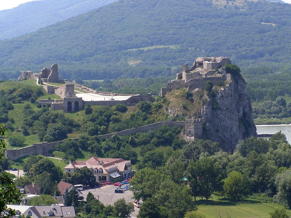Zamek Devín (Bratysława)