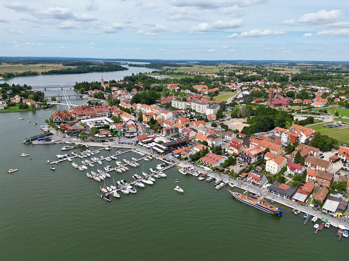 Rejs po Wielkich Jeziorach Mazurskich