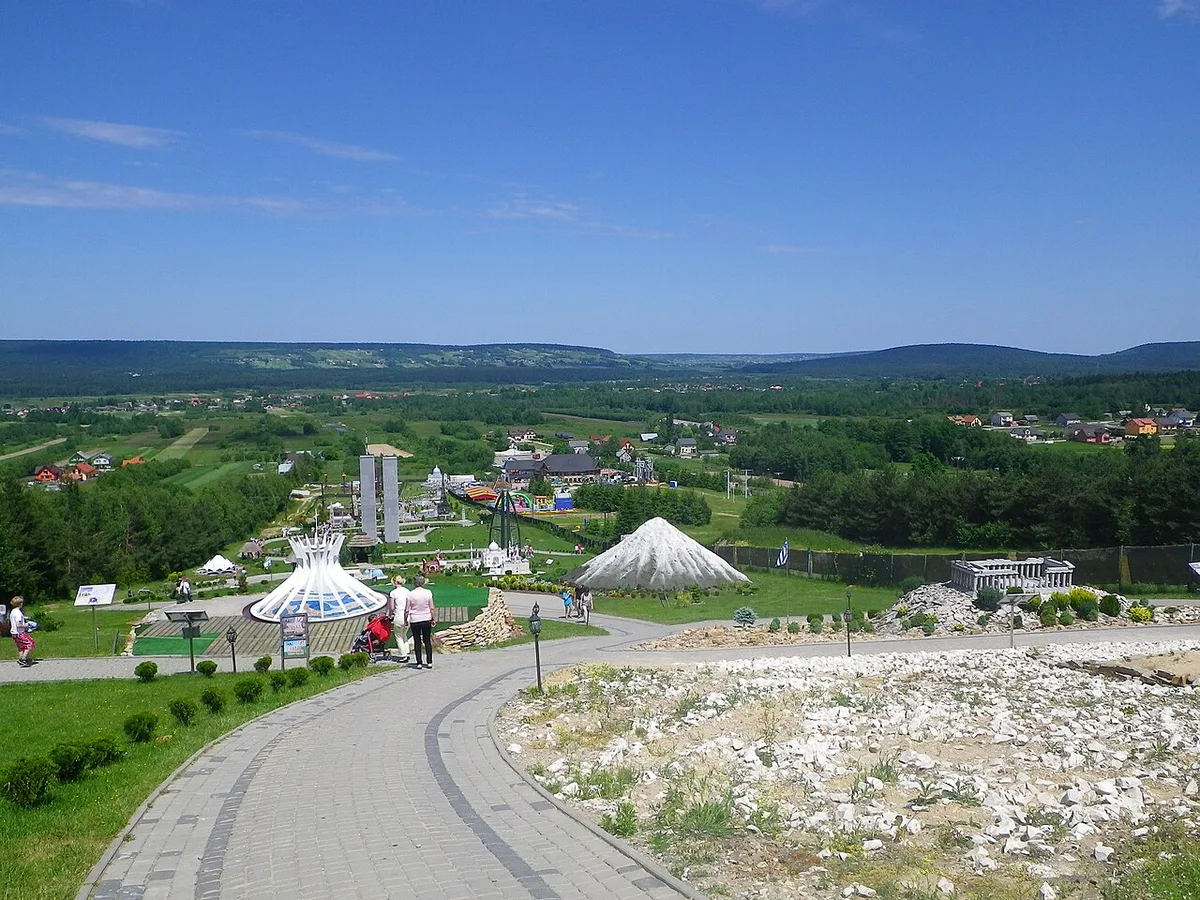 Sabat Krajno — Park Rozrywki i Miniatur